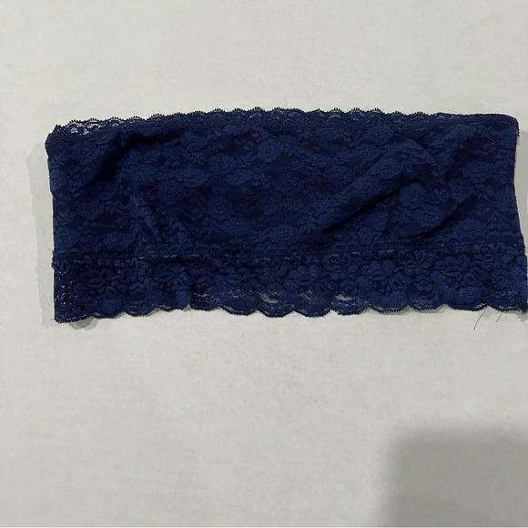 Victoria’s Secret Pink size Medium lace bandeau bralette blue - Picture 1 of 8